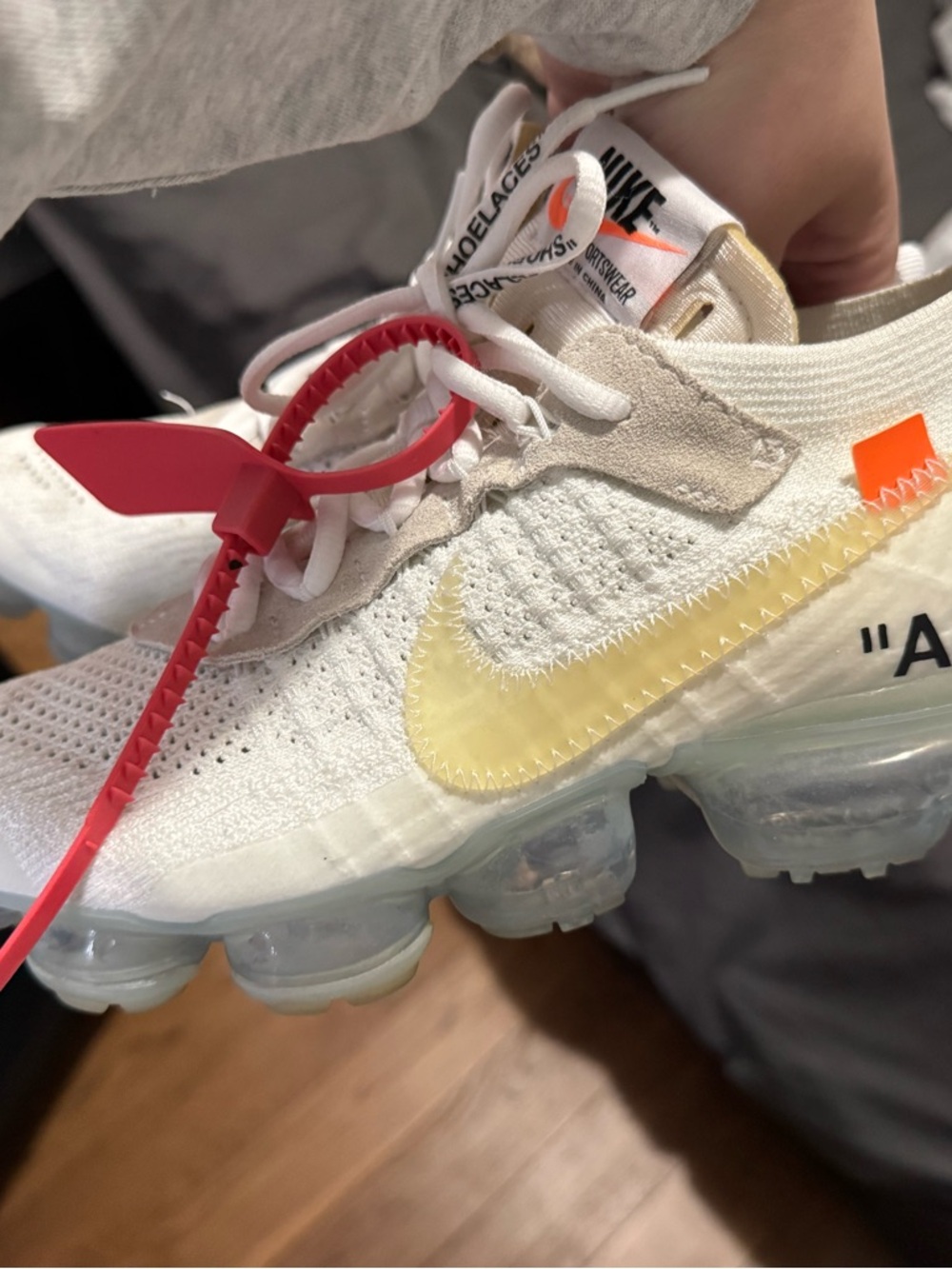 Nike Air VaporMax
Off-White (2018)